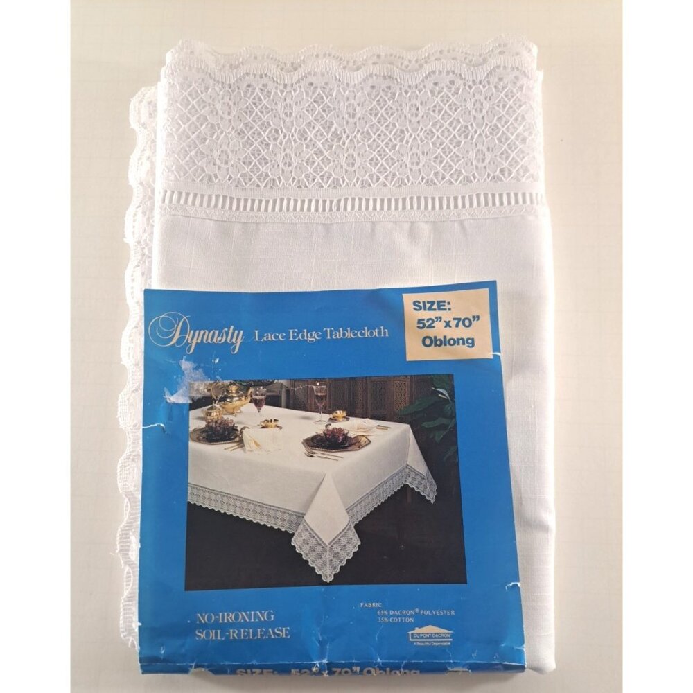 Vintage NEW Oblong Tablecloth White Lace Trim Dacron & Cotton Dynasty 52x70